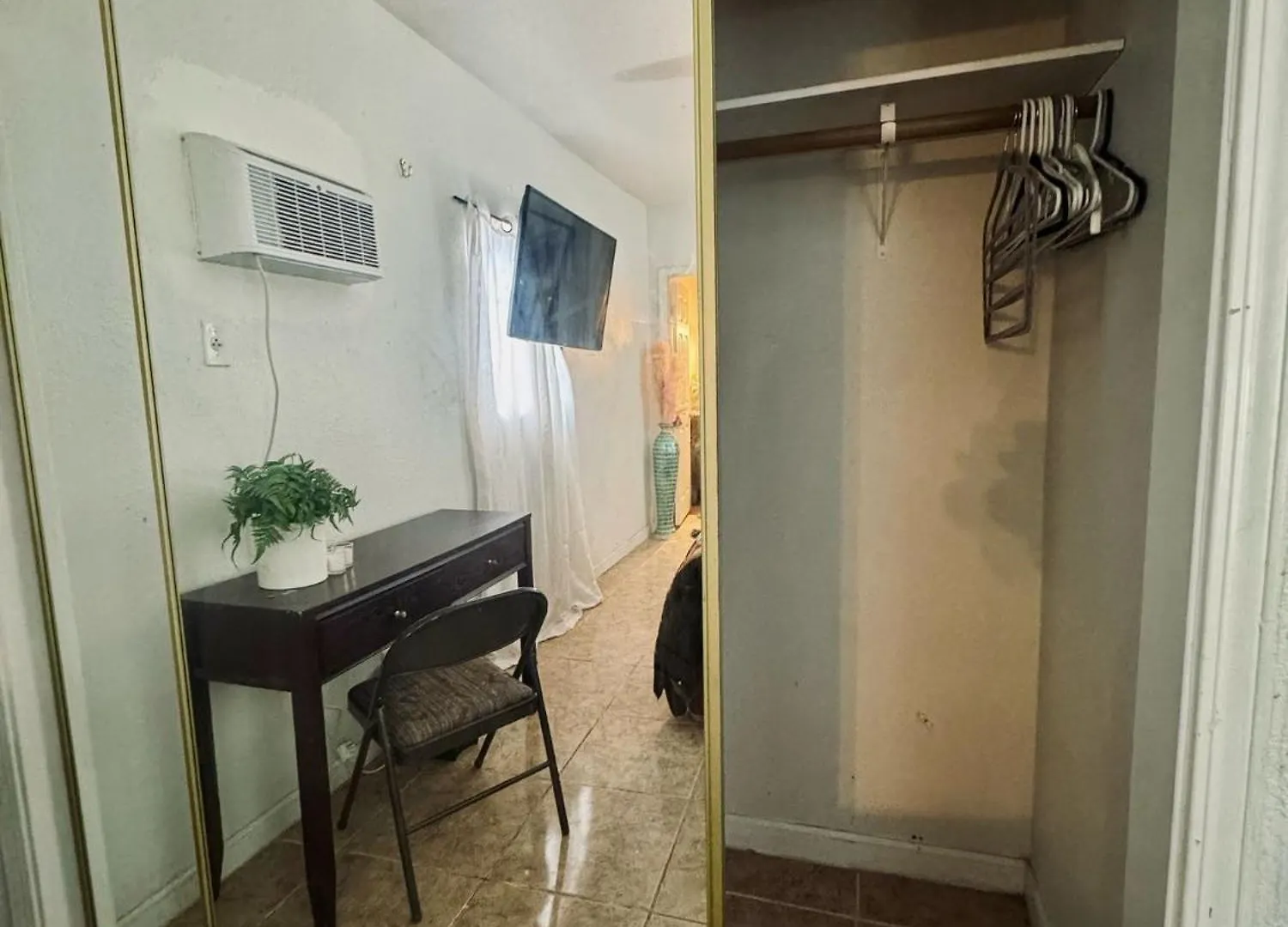 Cozy Room Close To The Strip In لاس فيغاس 0*,